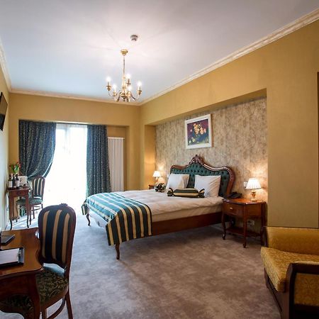 The Arlington Boutique Hotel Craiova Zimmer foto