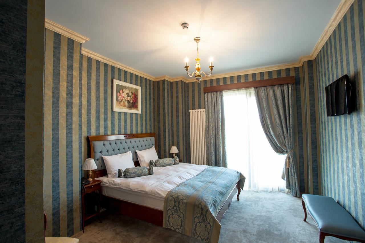 The Arlington Boutique Hotel Craiova Zimmer foto